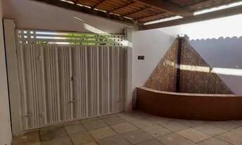 Imagem 2: CASA EM MARIA ORTIZ COM QUINTAL E GARAGEM