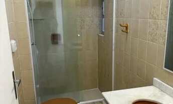 Imagem 6: Apto de 01 dormitório, bwc completo, sala com sacada, cozinha com pia e armário aéreo, e á