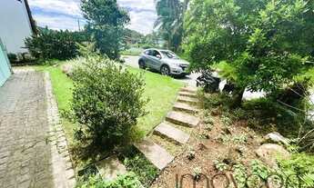 Imagem 3: Casa para Venda em Joinville, Saguaçu, 3 dormitórios, 2 suítes, 1 banheiro, 2 vagas