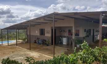 Imagem: Oportunidade casa com 4 quartos e piscina