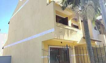 Imagem 4: Casa Jardins do Prado com 03 Dormitórios, Churrasqueira, Suíte, Sacada