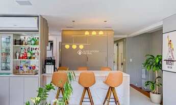 Imagem 7: Cobertura para venda possui 110 metros quadrados com 2 quartos em Petrópolis - Porto Alegr