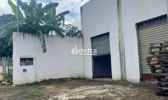 Imagem 2: Galpão disponível para locação e venda no bairro Carajás em Uberlândia-MG