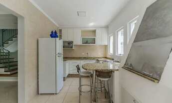 Imagem 6: Casa em Condomínio, 04 Quartos, 02 Vagas, Quintal, Orleans, Curitiba