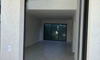 Imagem 4: Imóvel para venda possui 224 metros quadrados com 3 quartos em Vargem Pequena - Rio de Jan