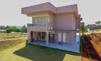 Imagem 4: Casa à venda, 4 quartos, 1 suíte, 4 vagas, Condomínio Villas Park - Vespasiano/MG