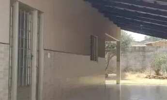 Imagem: Rua 94 Casa de Rua com 2 Quarto(s) e 2 banheiro(s)