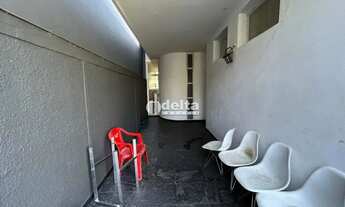 Imagem 6: Casa residencial disponível para locação e venda no bairro Tabajaras em Uberlândia-MG