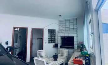 Imagem 4: Sobrado com área de lazer e espaço amplo