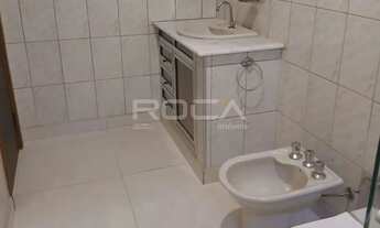 Imagem 4: Casa à venda no Parque Santa Marta em São Carlos - 2 dormitórios, 4 garagens