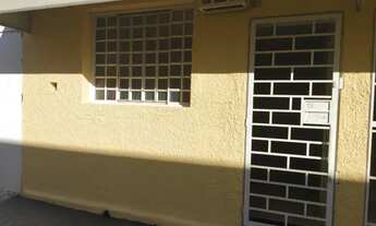 Imagem: ALUGA-SE UMA SUITE NO CENTRO OU SALA COMERCIAL