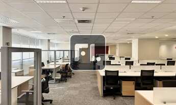 Imagem 4: Escritório para aluguel e venda possui 586 metros quadrados em Cerqueira César - São Paulo