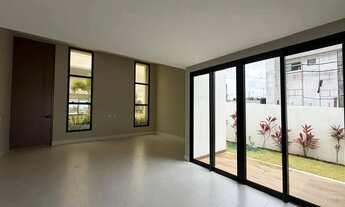 Imagem 3: Imóvel para venda possui 204 metros quadrados com 3 quartos em Interlagos - Vila Velha - E