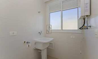 Imagem 5: Apartamento mobiliado com 2 quartos e 2 vagas de garagem no Bigorrilho!