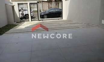 Imagem 7: Sobrado em Rua Marechal Cândido Rondon - Bom Jesus - São José dos Pinhais/PR