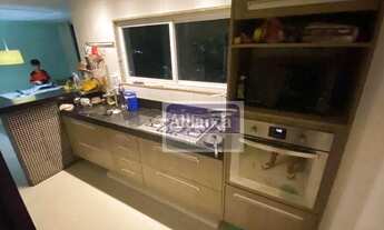 Imagem 7: Casa em condomínio com 2 dormitórios, 1 suíte, quintal e 2 vagas de garagem cobertas à ven