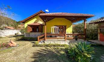 Imagem 3: Casa com 3 dormitórios à venda, 132 m² por R$ 800.000,00 - Albuquerque - Teresópolis/RJ