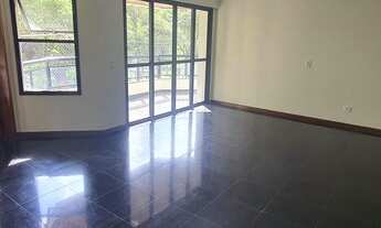 Imagem 4: Amplo apartamento, 4 quartos, 2 suítes, 2 vagas e escaninho!! 1º andar.!