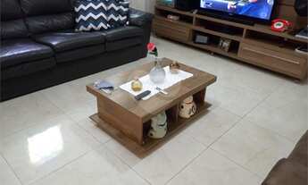 Imagem 4: Sobrado com cozinha industrial