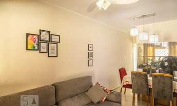 Imagem: Casa à Venda - Vila Re, 2 Quartos, 55 m2