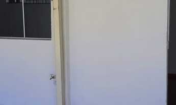 Imagem 7: Sobradinho com 4 quartos sendo um suíte. Sala, cozinha. Banheiro social Garagem