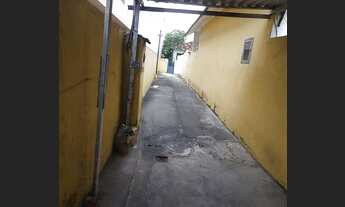 Imagem 4: Casa para venda possui 300 metros quadrados com 7 quartos em Ramos - Rio de Janeiro - RJ