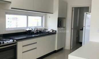 Imagem 7: IMOVÉL COM 04 SUITES EM MEIA PRAIA