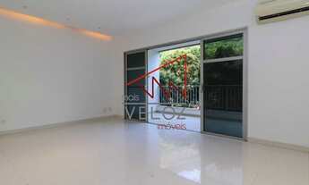 Imagem 3: Apartamento para venda tem 123 metros quadrados com 3 quartos em Cosme Velho - Rio de Jane