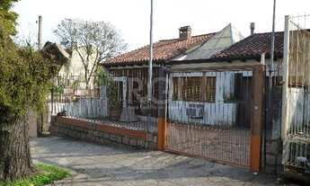 Imagem: Porto Alegre - Casa Padrão - Partenon