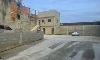 Imagem: Galpão em Nova Iguaçu ao lado do Hospital