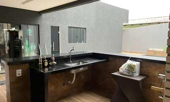 Imagem 4: Magnifica Casa! 04 Quartos, Porcelanato, Piscina, Churrasqueira, 400m2, Rua 08, Vicente Pi