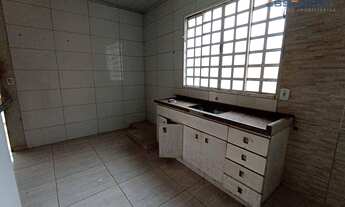 Imagem 4: Casa com 2 dormitórios à venda, por R$ 160.000 - Jardim Itamarati - Botucatu/São Paulo