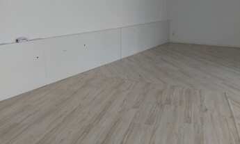 Imagem 3: Sala/Conjunto para aluguel possui 90 metros quadrados