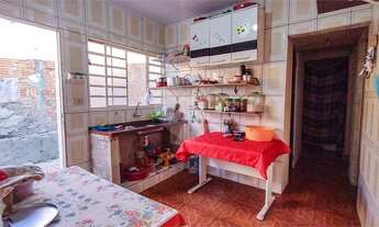 Imagem 6: Imóvel comercial com entrada para duas ruas