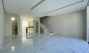 Imagem 5: Linda casa com acabamento alto padrão com 03 quartos com 01 suíte 04 vagas e área gourmet