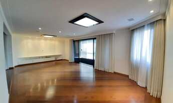 Imagem 1: Apartamento para aluguel possui 195 metros quadrados com 3 quartos em Higienópolis - São P