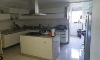 Imagem 5: Av Lucio Costa Monaco. Apartamento para aluguel e venda possui 290 metros quadrados com 4