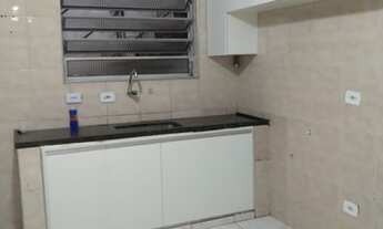 Imagem 2: Quarto com banheiro