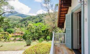 Imagem 7: Casa para venda com 400 metros quadrados com 6 quartos