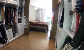 Imagem 7: Casa de condomínio para venda possui 249 metros quadrados com 4 quartos