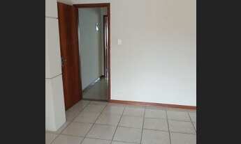 Imagem 4: Casa com 02 quartos e quintal atrás no Village Sta. Helena