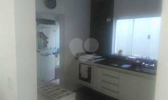 Imagem 7: Casa de 210 m² disponível para venda e locação no condomínio Villagio Flores em Taubaté