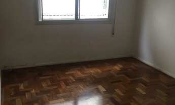 Imagem 2: Porto Alegre - Apartamento Padrão - Mont Serrat