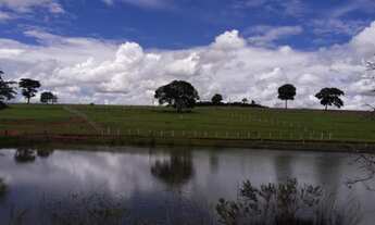 Imagem 2: Chácaras de lazer em condomínio - corretores 62- */