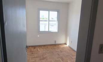 Imagem 4: Aluga-se excelente conjunto com 3 salas e banheiro. No Triângulo da Assis Brasil