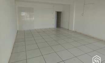 Imagem 5: 2827)-Ponto comercial/Loja/Box para aluguel possui 24 metros quadrados em Parque Piauí-Te