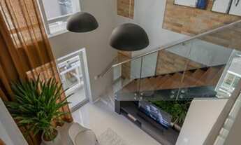 Imagem 7: Área de lazer completa, com deck, Jacuzzi e Piscina com borda infinita; Salão gourmet; Aca