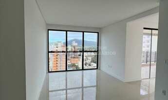 Imagem 7: APARTAMENTO EM ÓTIMA LOCALIZAÇÃO NA MEIA PRAIA