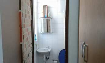 Imagem 2: Apartamento para venda possui 75 metros quadrados com 3 quartos em Botafogo - Rio de Janei