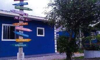 Imagem 3: Casa na região de Florianópolis, um pedaço do paraíso com 2 dormitórios no Ribeirão da Ilh